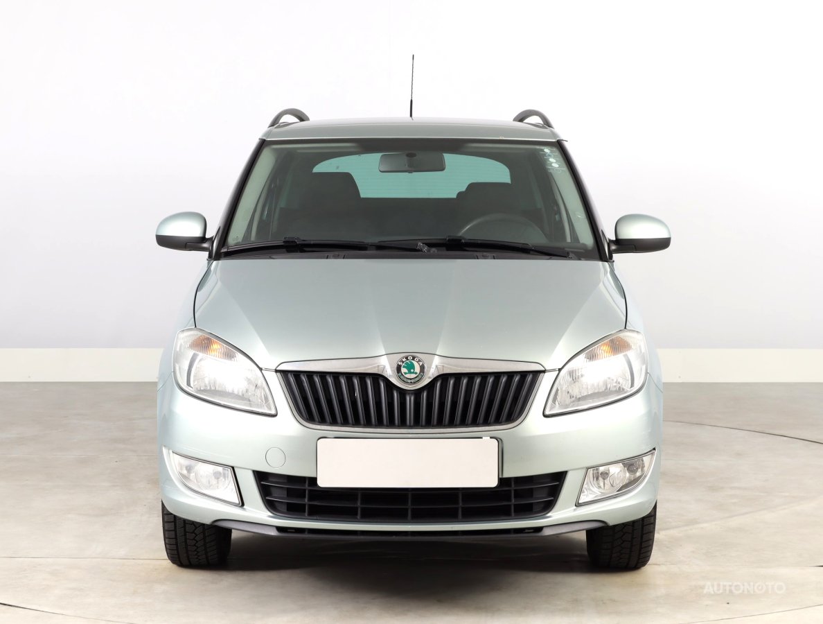 Škoda Fabia, 2011 - pohled č. 2