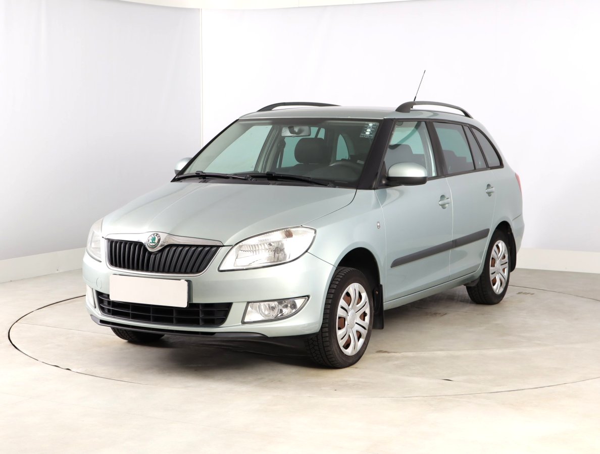 Škoda Fabia, 2011 - pohled č. 3