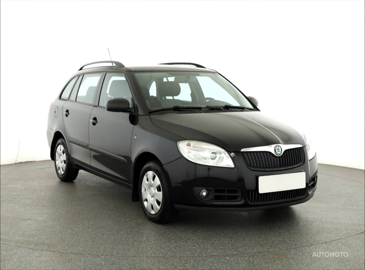 Škoda Fabia, 2011 - celkový pohled