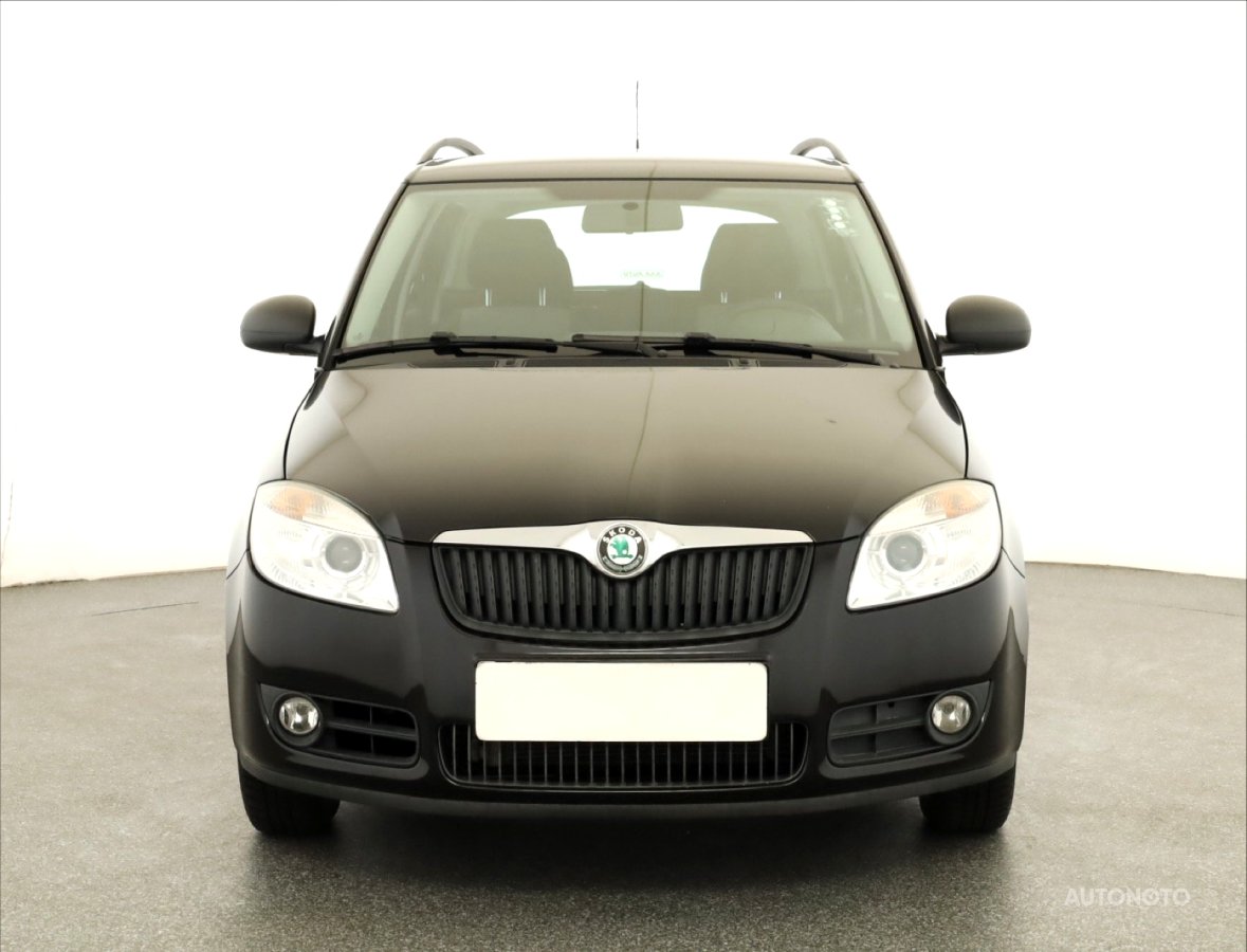 Škoda Fabia, 2011 - pohled č. 2