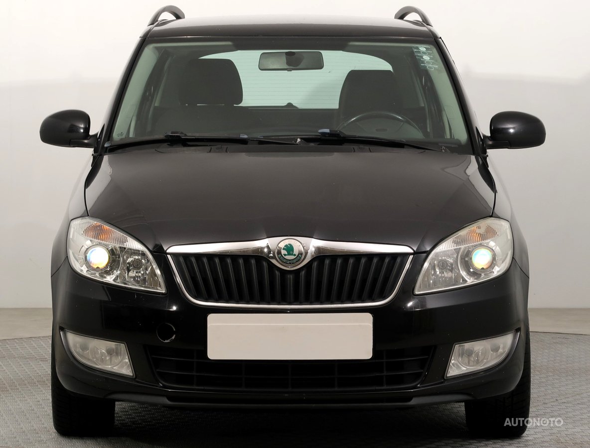 Škoda Fabia, 2011 - pohled č. 2