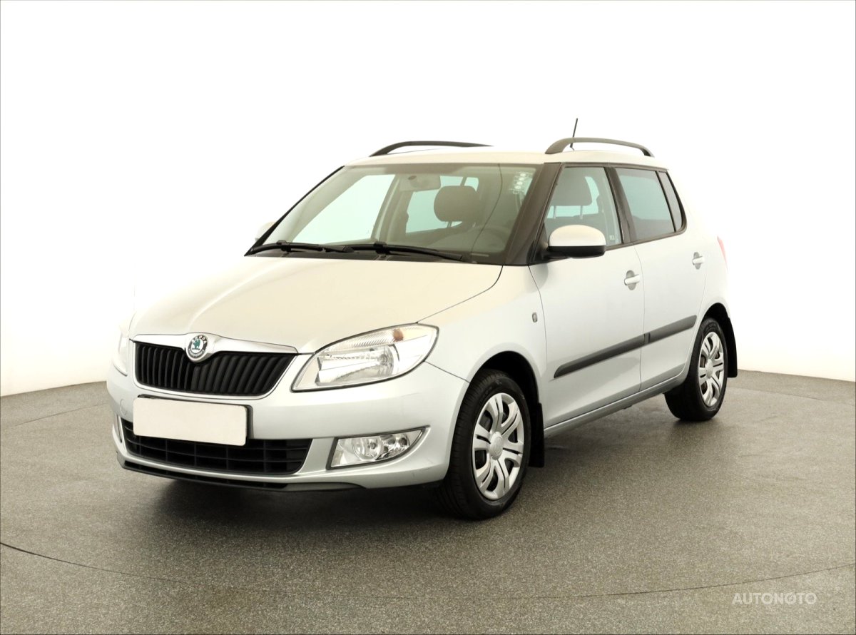 Škoda Fabia, 2012 - pohled č. 3