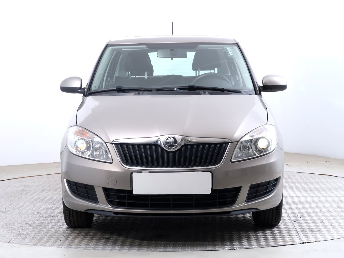 Škoda Fabia, 2013 - pohled č. 2