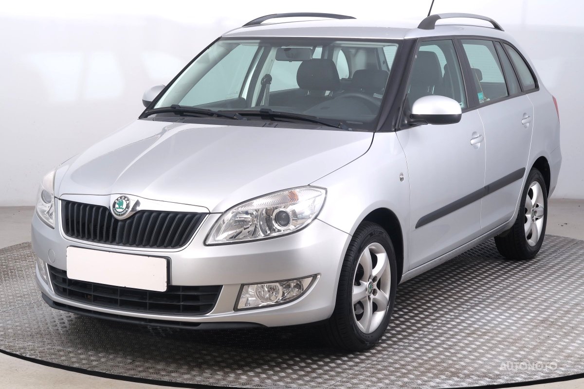 Škoda Fabia, 2012 - pohled č. 3