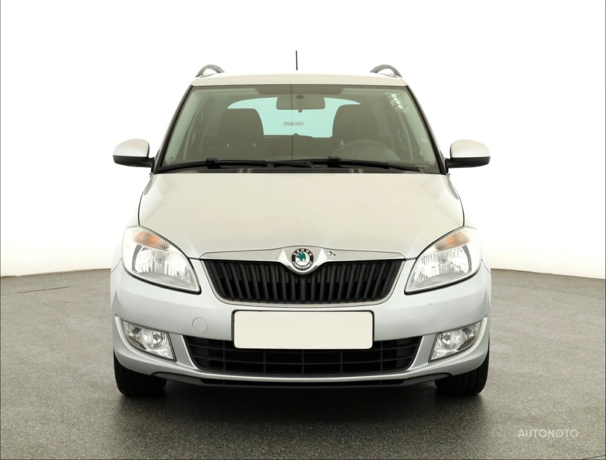 Škoda Fabia, 2012 - pohled č. 2