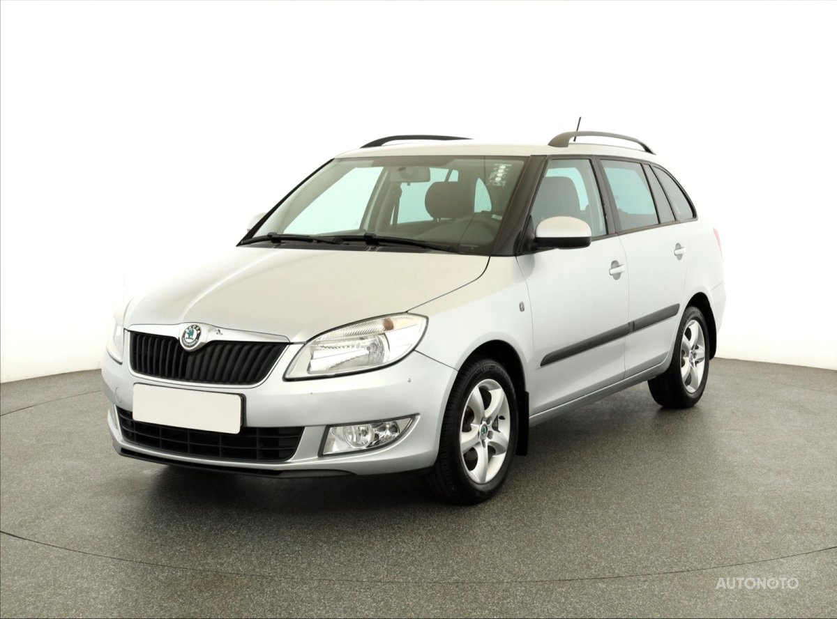 Škoda Fabia, 2012 - pohled č. 3