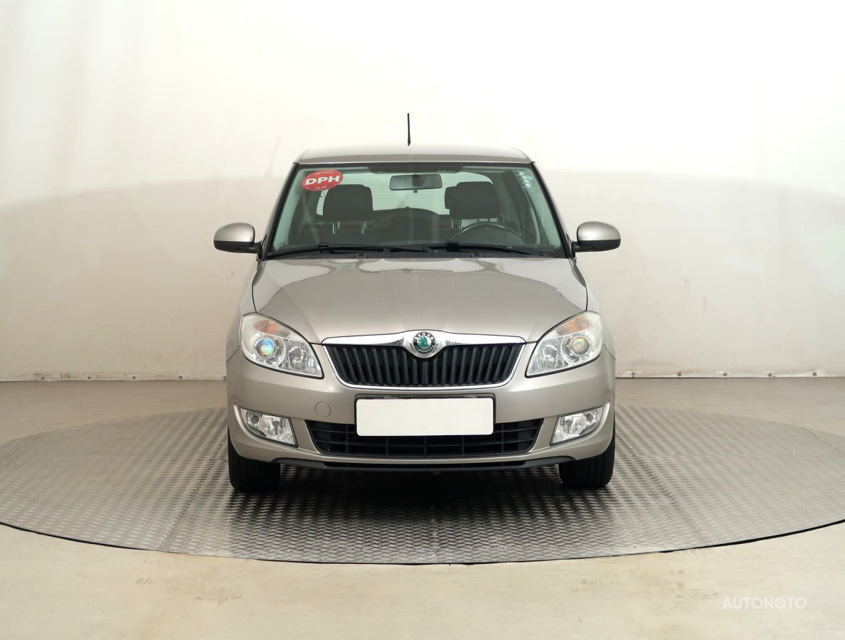 Škoda Fabia, 2011 - pohled č. 2