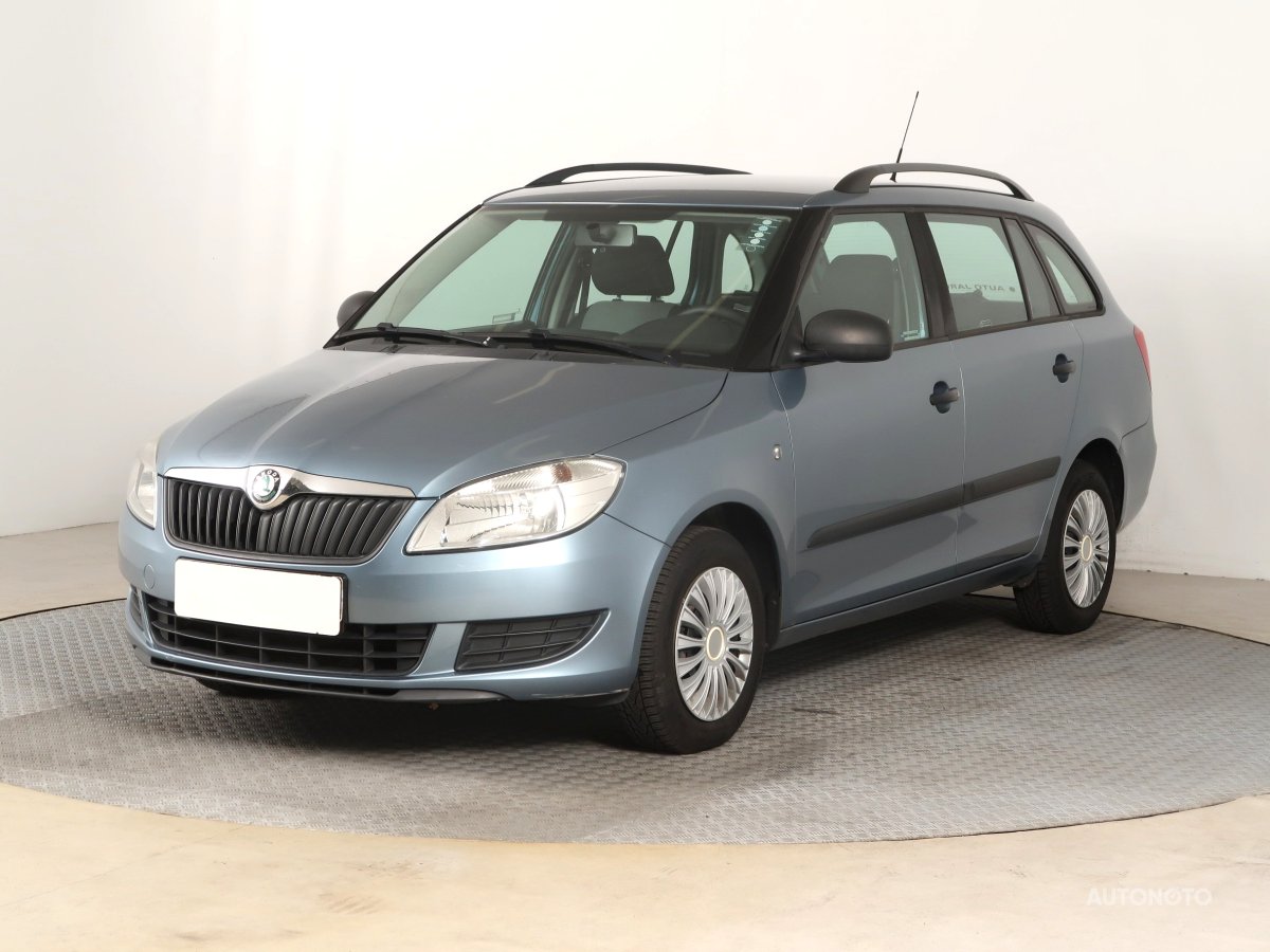 Škoda Fabia, 2011 - pohled č. 3