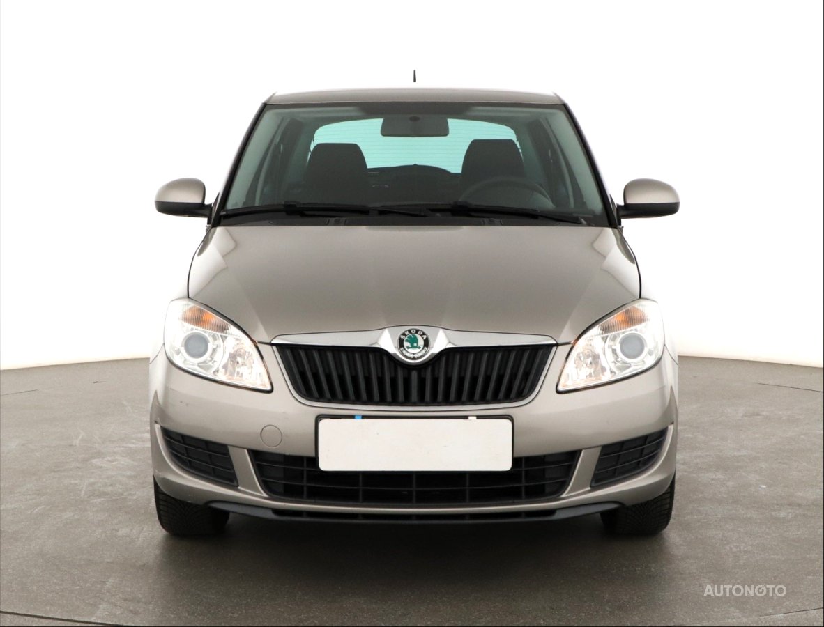 Škoda Fabia, 2011 - pohled č. 2