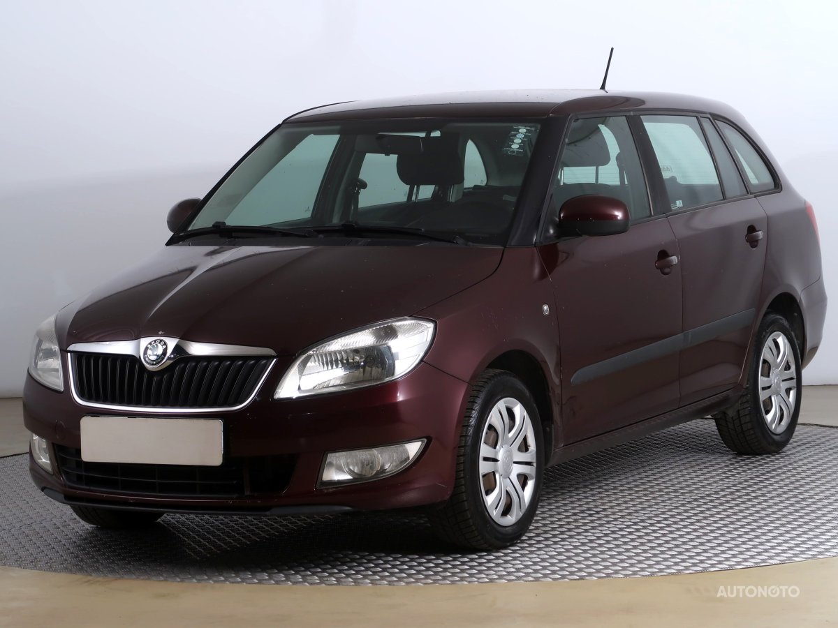 Škoda Fabia, 2012 - pohled č. 3