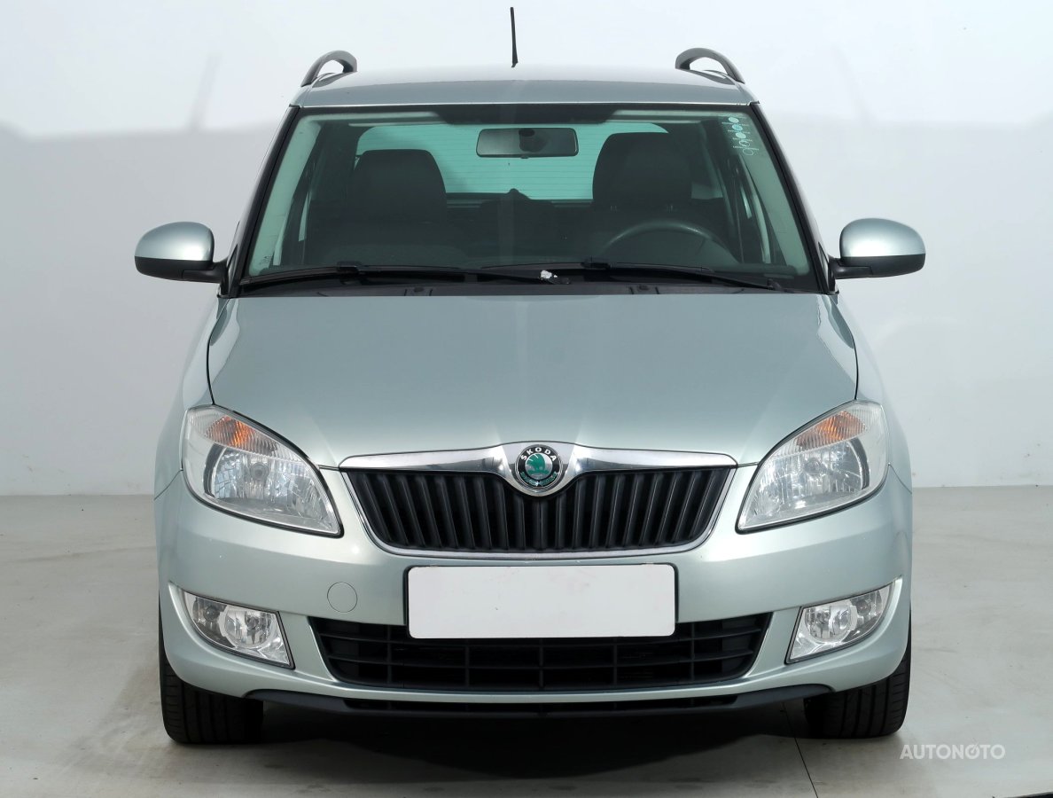 Škoda Fabia, 2012 - pohled č. 2