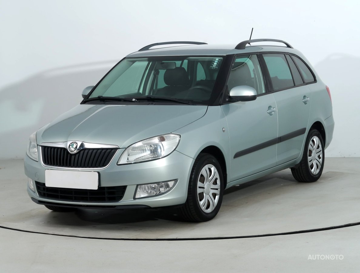 Škoda Fabia, 2012 - pohled č. 3
