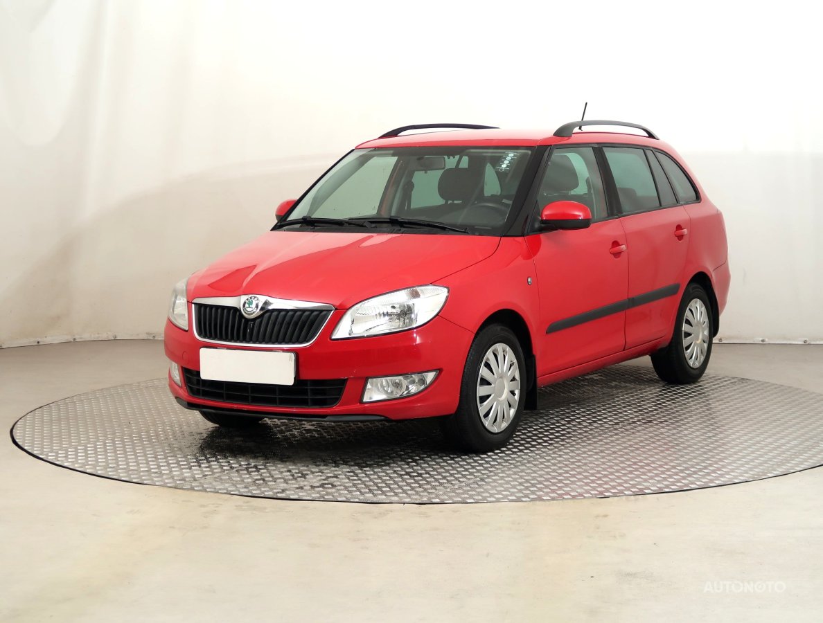 Škoda Fabia, 2012 - pohled č. 3