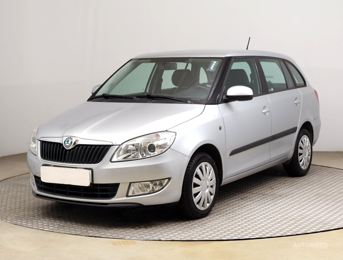 Škoda Fabia, 2013 - pohled č. 3