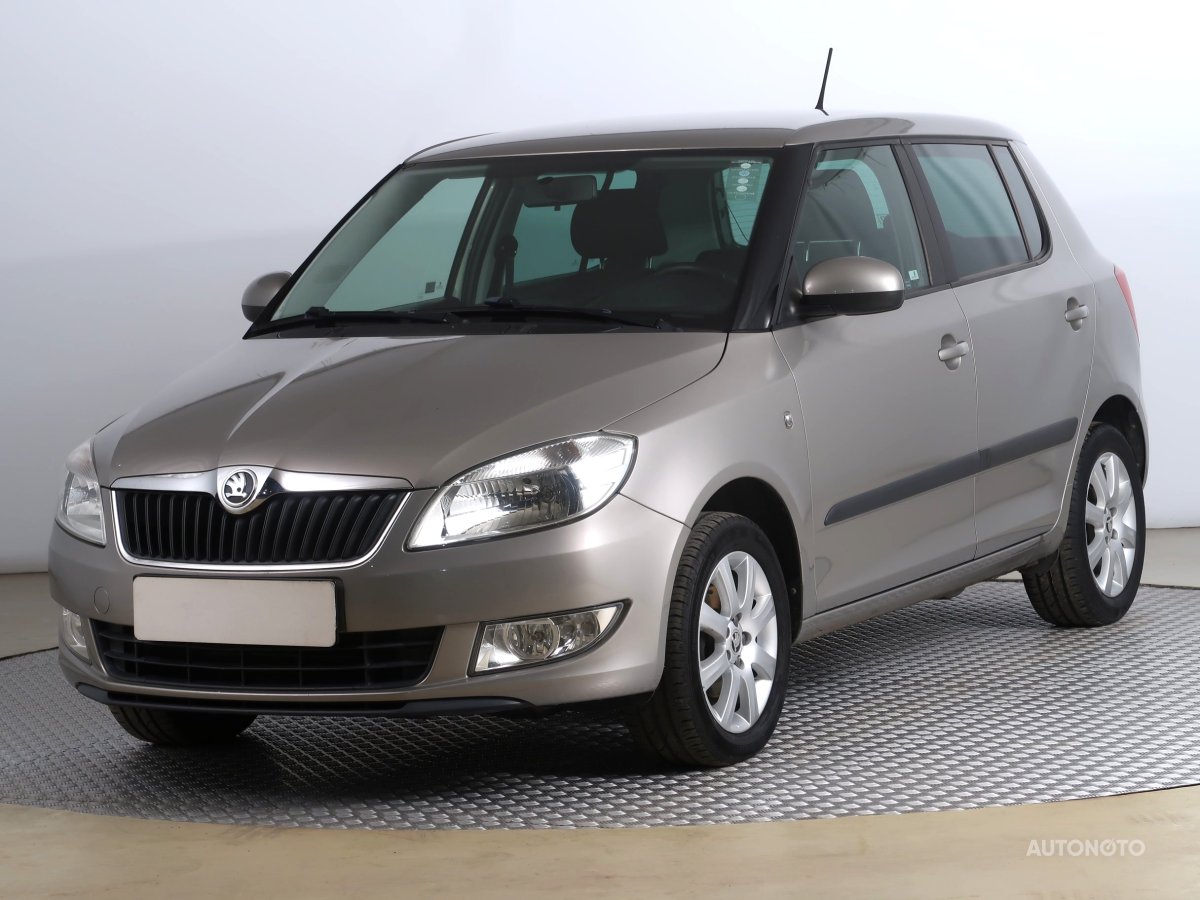 Škoda Fabia, 2013 - pohled č. 3