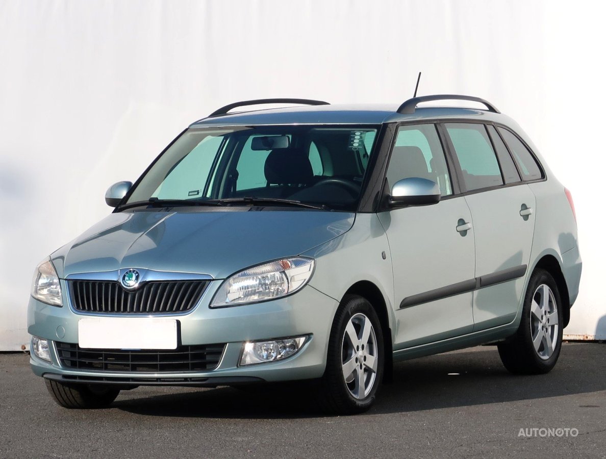 Škoda Fabia, 2012 - pohled č. 3