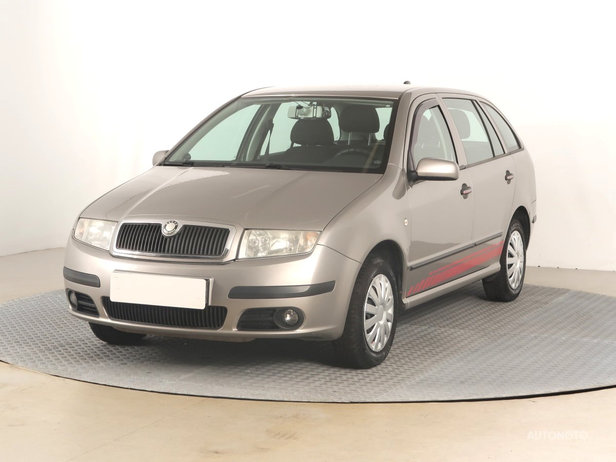 Škoda Fabia, 2008 - pohled č. 3