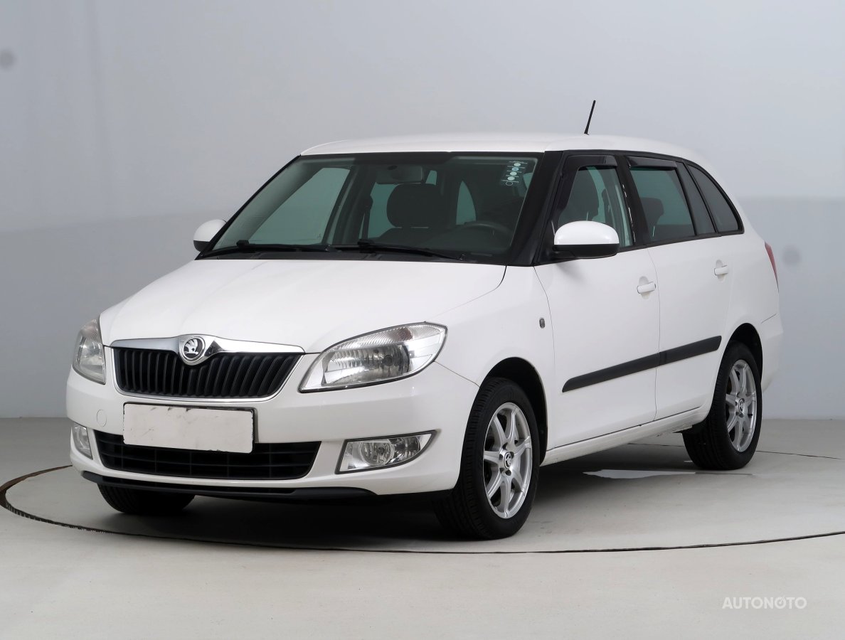 Škoda Fabia, 2013 - pohled č. 3