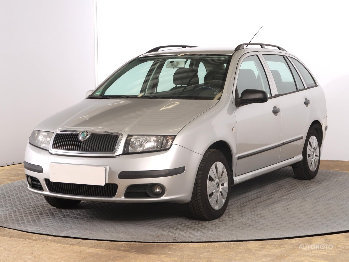 Škoda Fabia, 2005 - pohled č. 3