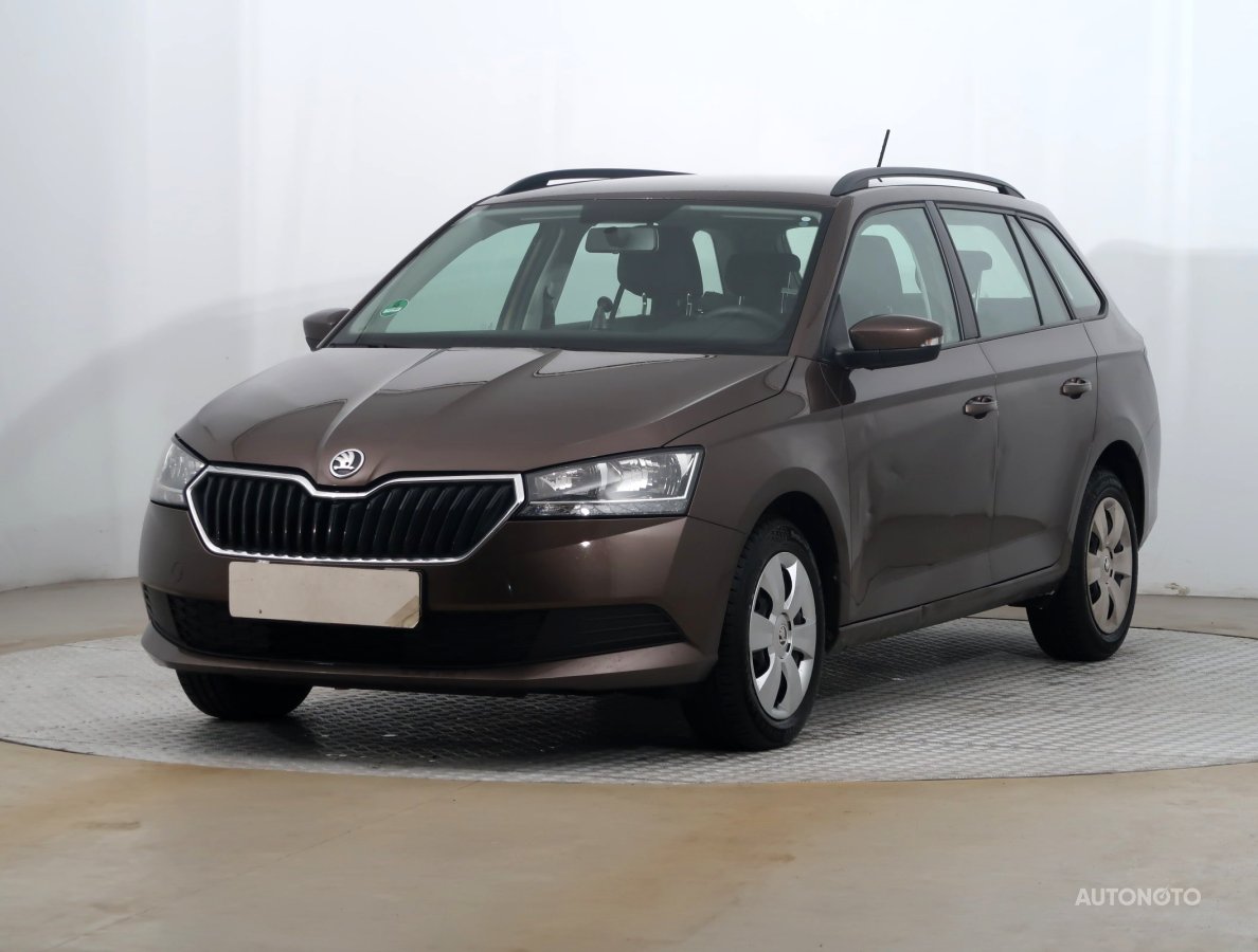 Škoda Fabia, 2018 - pohled č. 3
