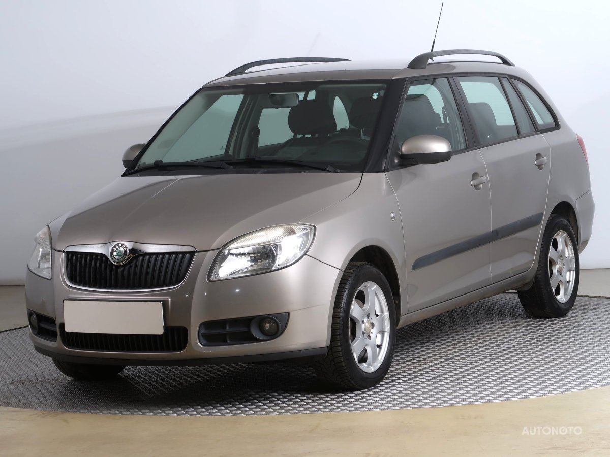 Škoda Fabia, 2008 - pohled č. 3
