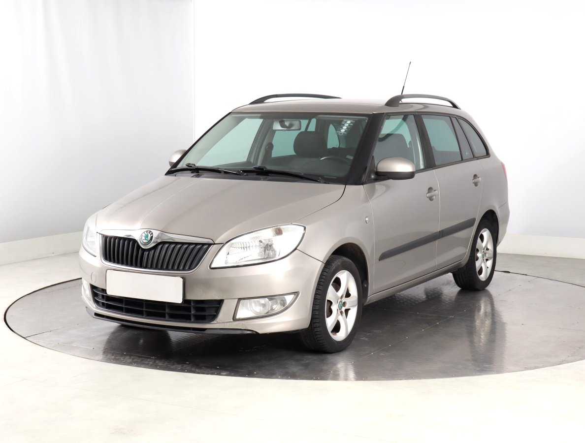 Škoda Fabia, 2012 - pohled č. 3