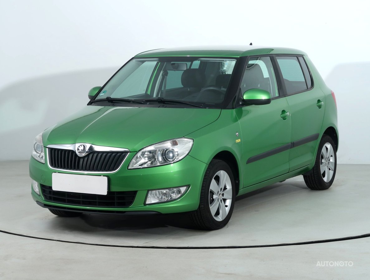 Škoda Fabia, 2013 - pohled č. 3