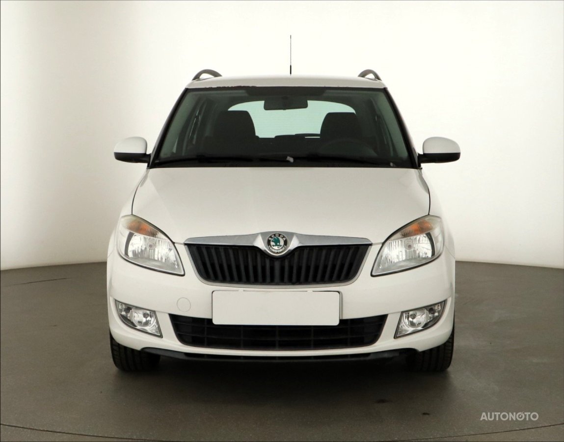Škoda Fabia, 2010 - pohled č. 2