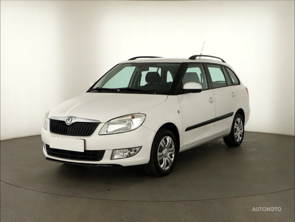 Škoda Fabia, 2010 - pohled č. 3