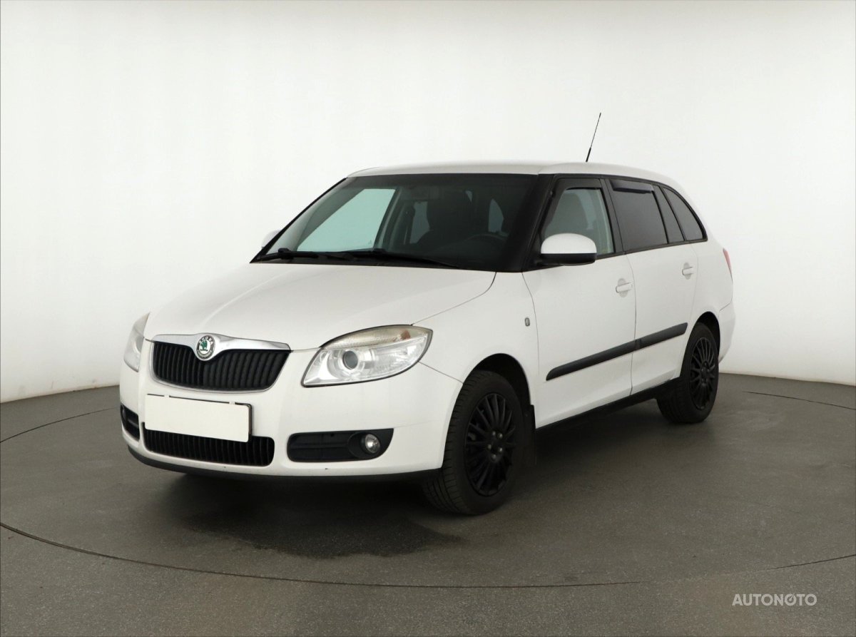 Škoda Fabia, 2010 - pohled č. 3