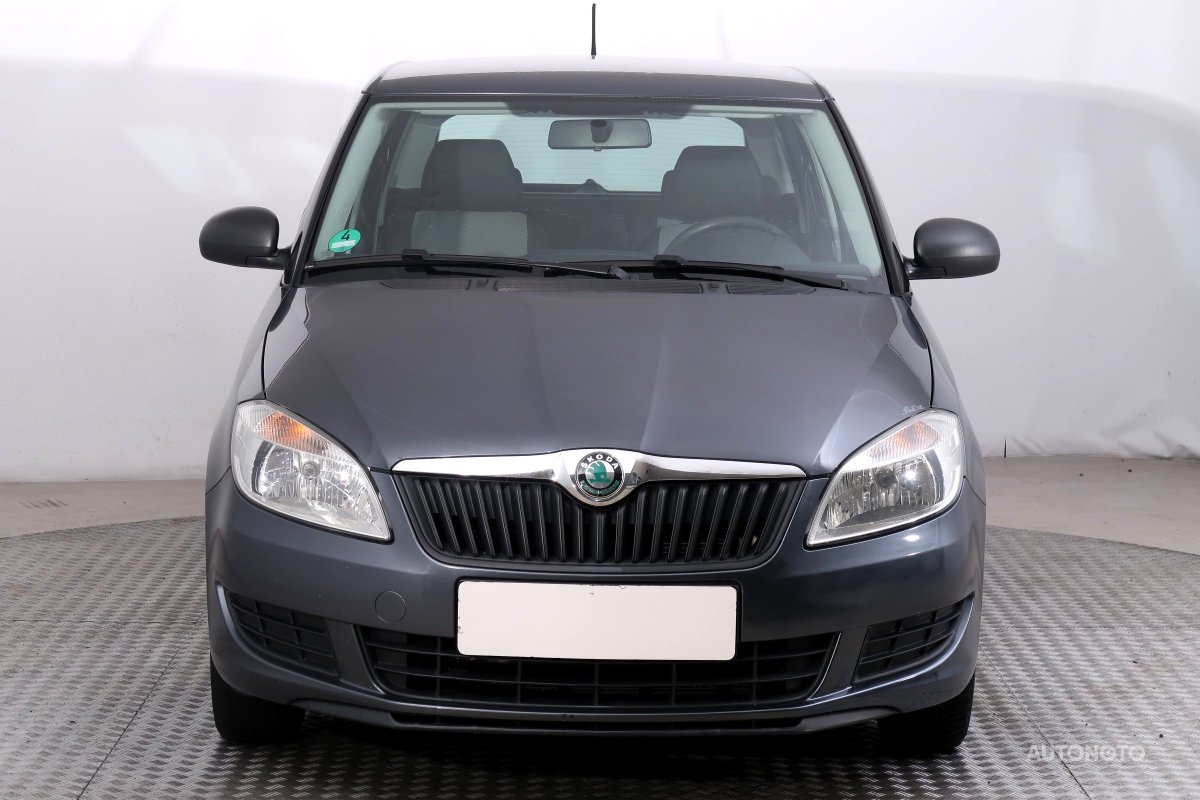 Škoda Fabia, 2012 - pohled č. 2