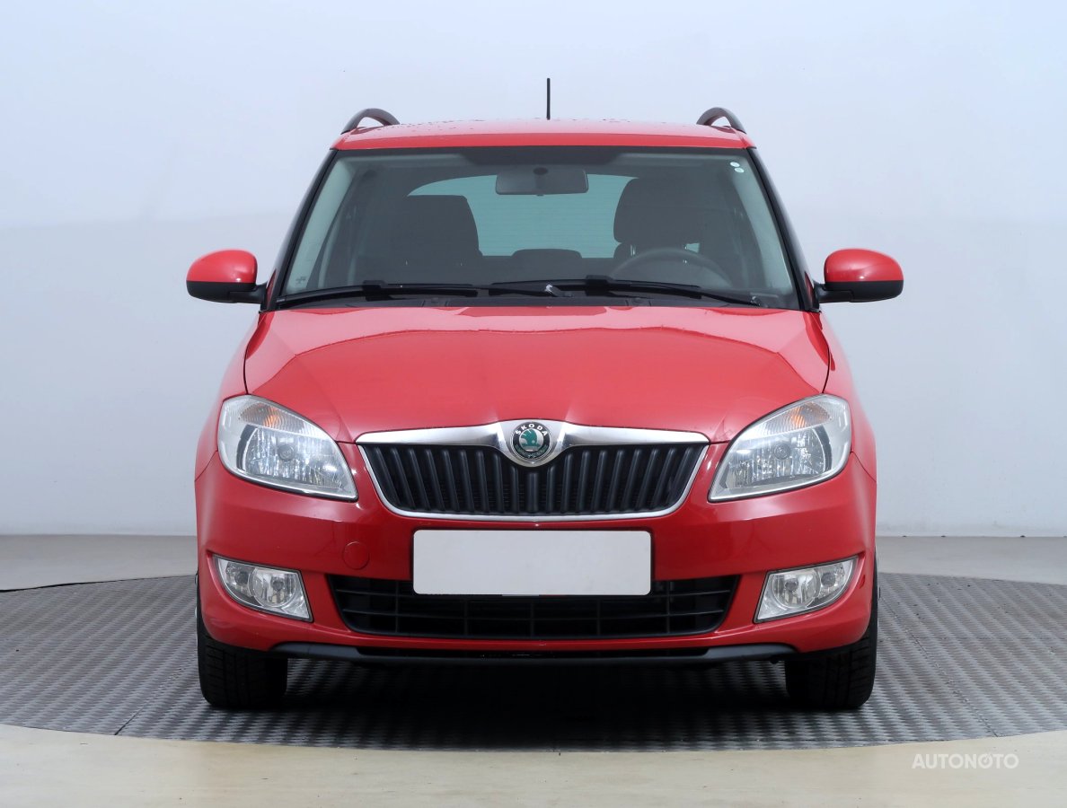 Škoda Fabia, 2012 - pohled č. 2