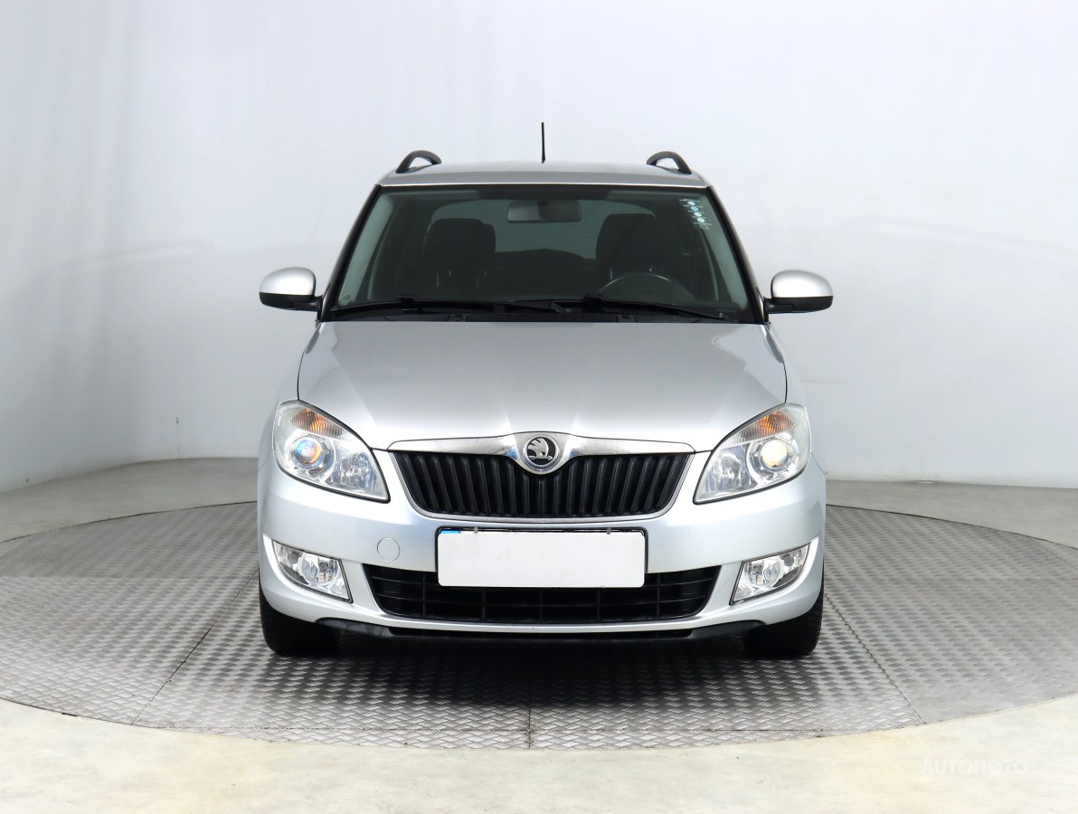 Škoda Fabia, 2012 - pohled č. 2