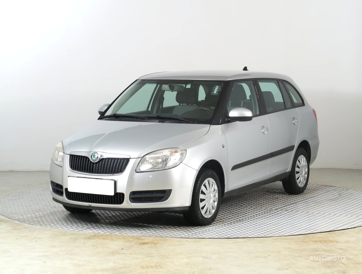 Škoda Fabia, 2010 - pohled č. 3