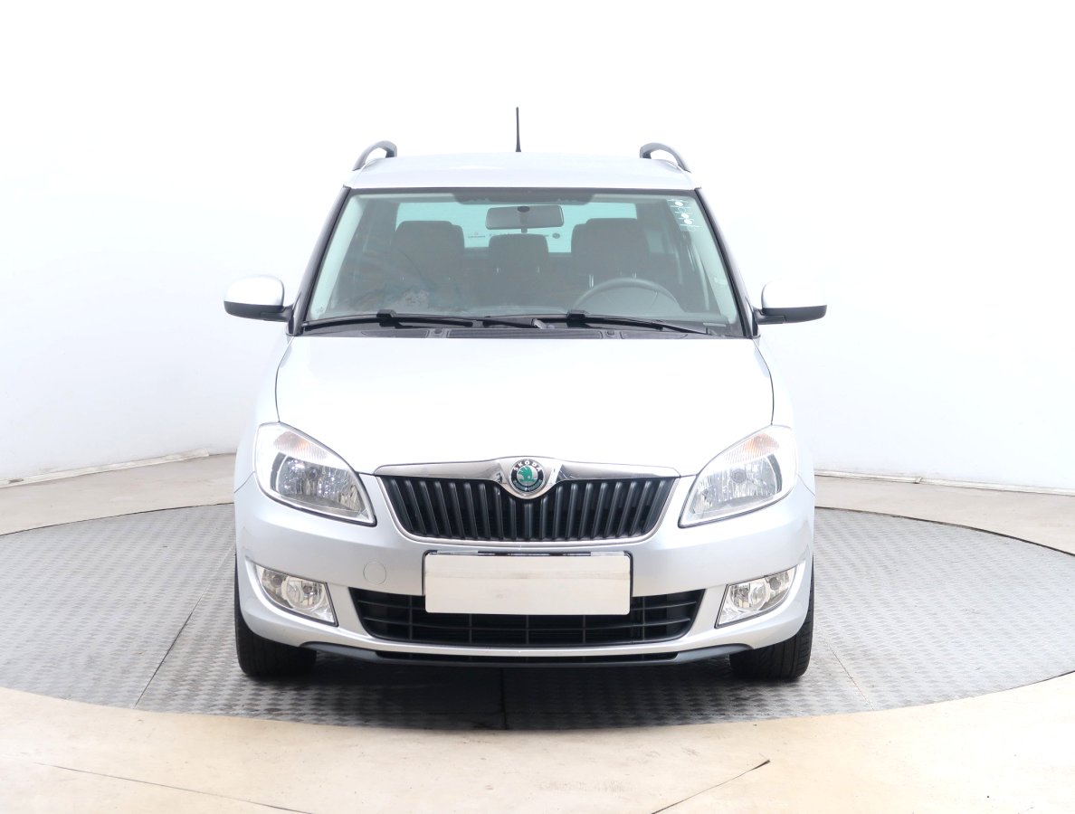 Škoda Fabia, 2011 - pohled č. 2