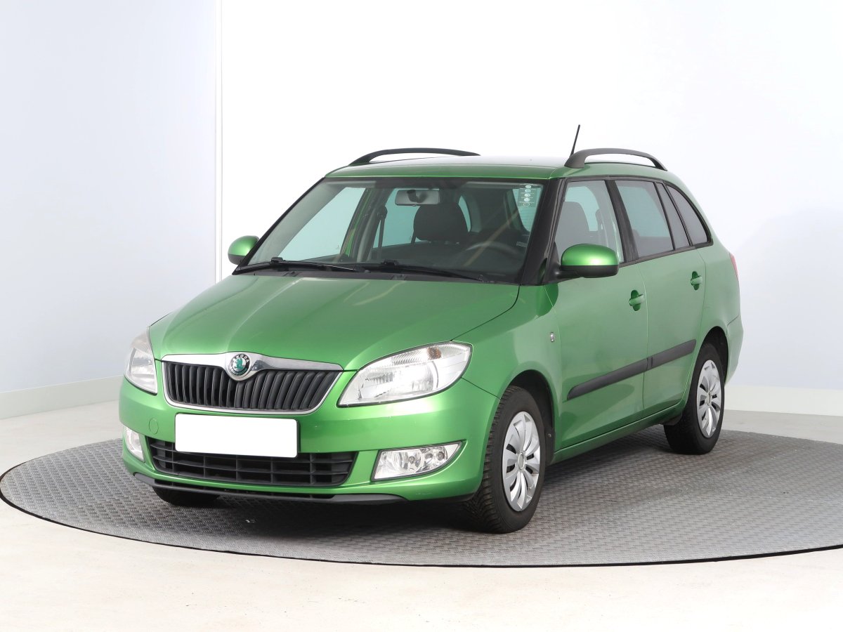 Škoda Fabia, 2012 - pohled č. 3