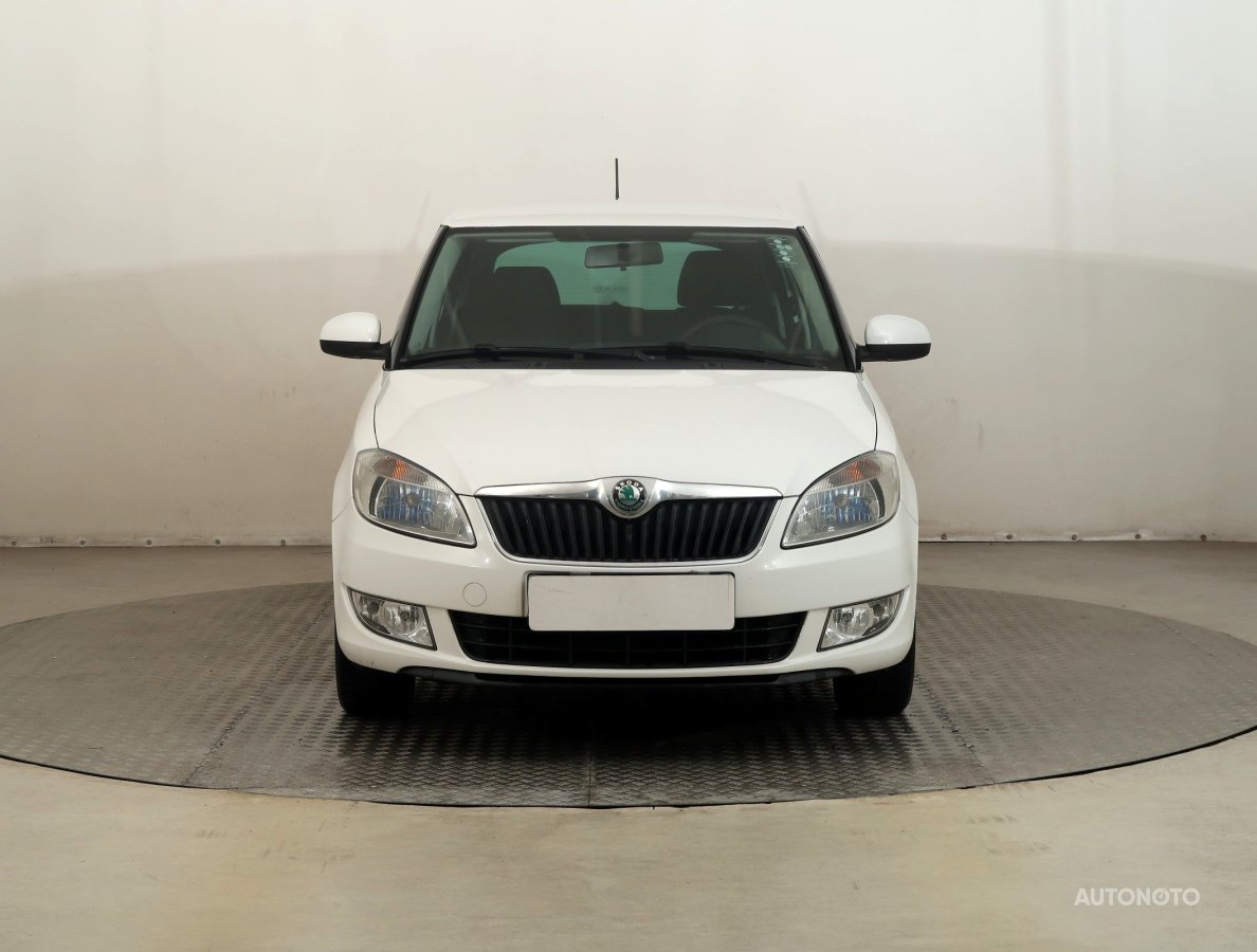 Škoda Fabia, 2012 - pohled č. 2
