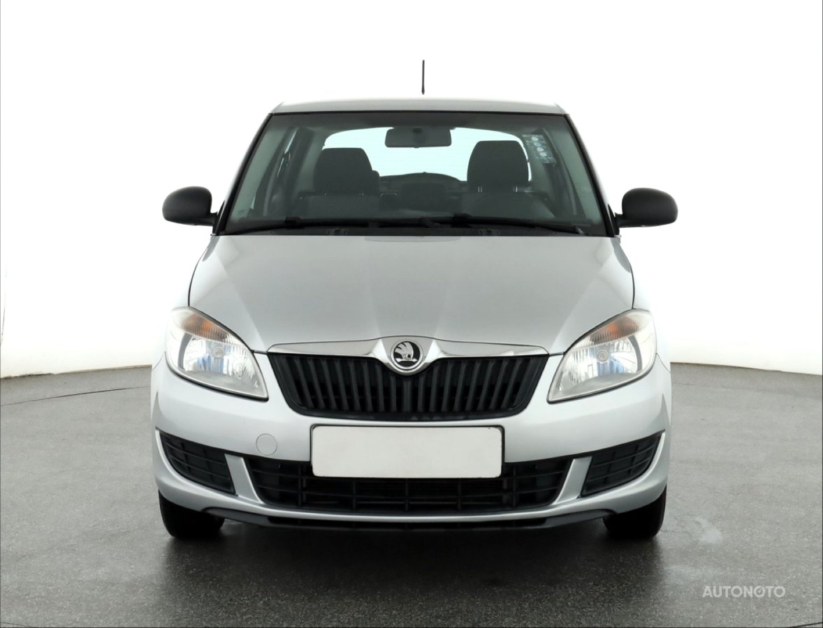 Škoda Fabia, 2012 - pohled č. 2