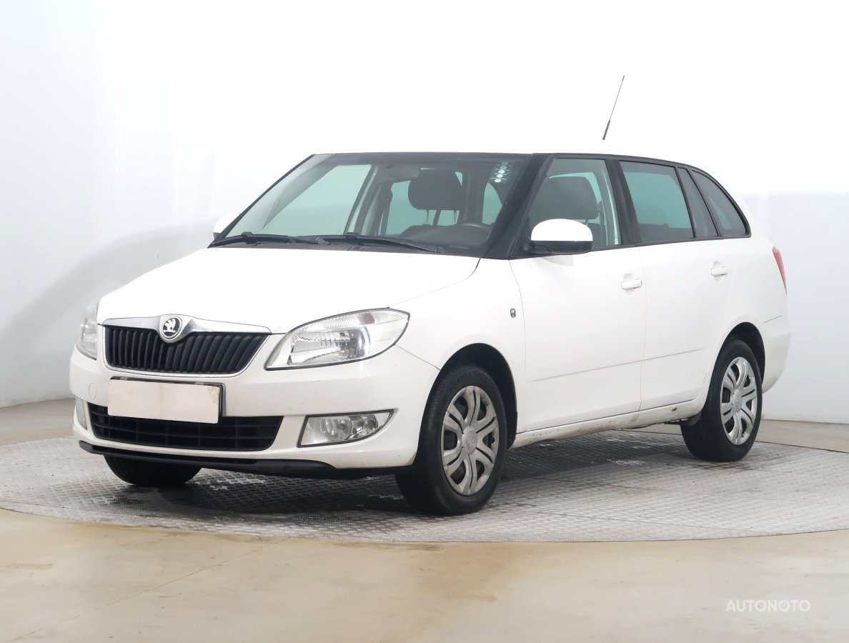 Škoda Fabia, 2013 - pohled č. 3