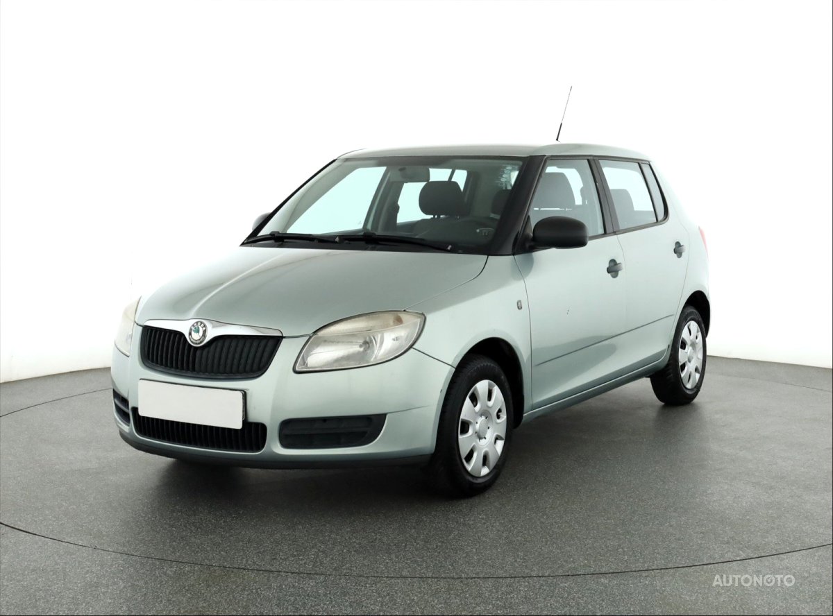 Škoda Fabia, 2010 - pohled č. 3