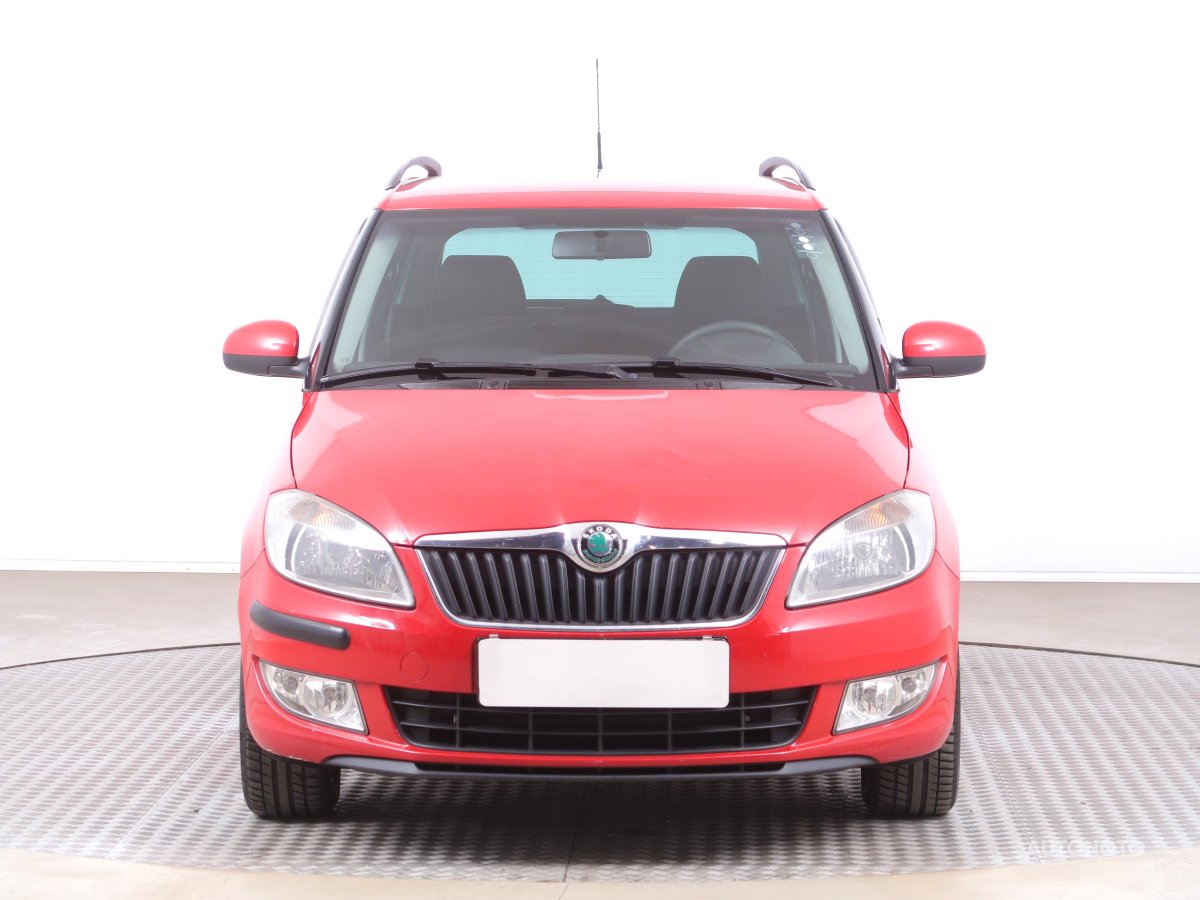 Škoda Fabia, 2011 - pohled č. 2