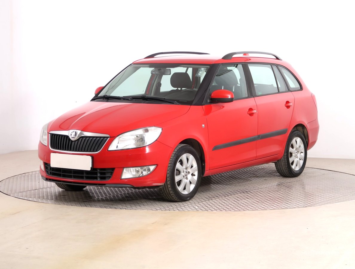 Škoda Fabia, 2014 - pohled č. 3