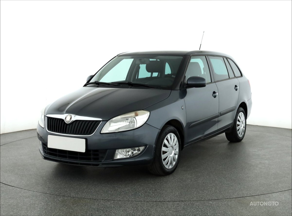 Škoda Fabia, 2010 - pohled č. 3
