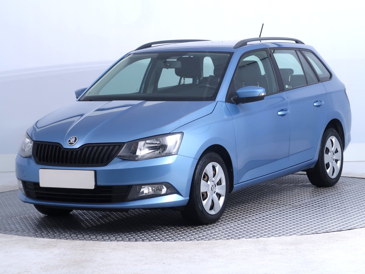 Škoda Fabia, 2018 - pohled č. 3