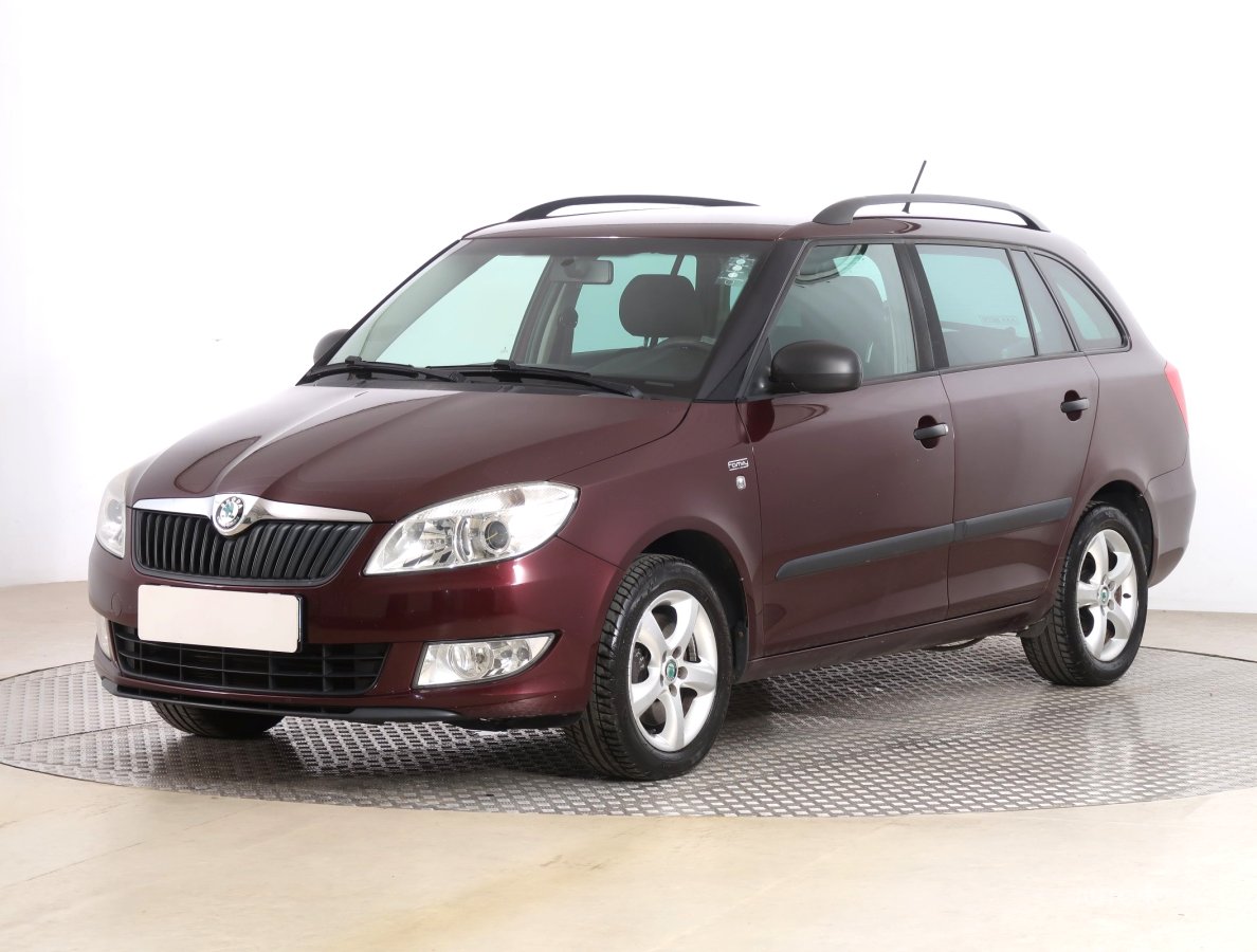 Škoda Fabia, 2011 - pohled č. 3