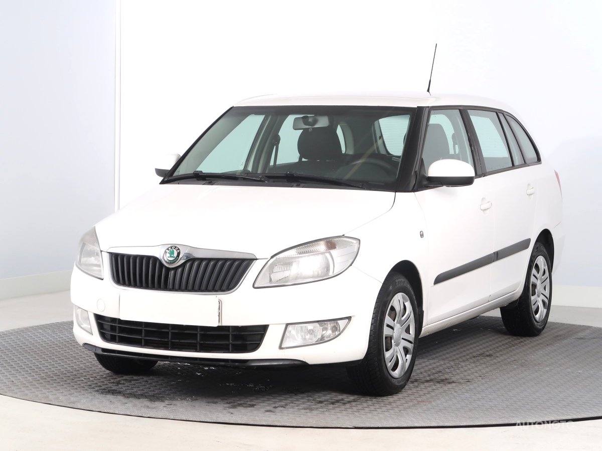 Škoda Fabia, 2011 - pohled č. 3