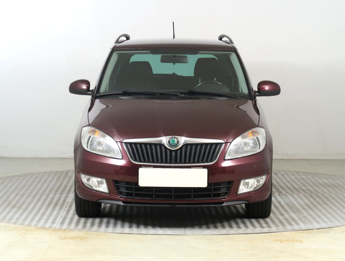 Škoda Fabia, 2012 - pohled č. 2