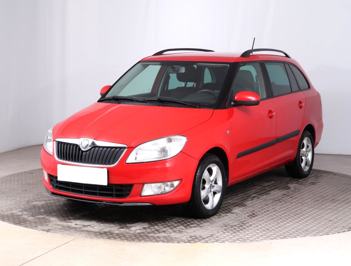 Škoda Fabia, 2012 - pohled č. 3