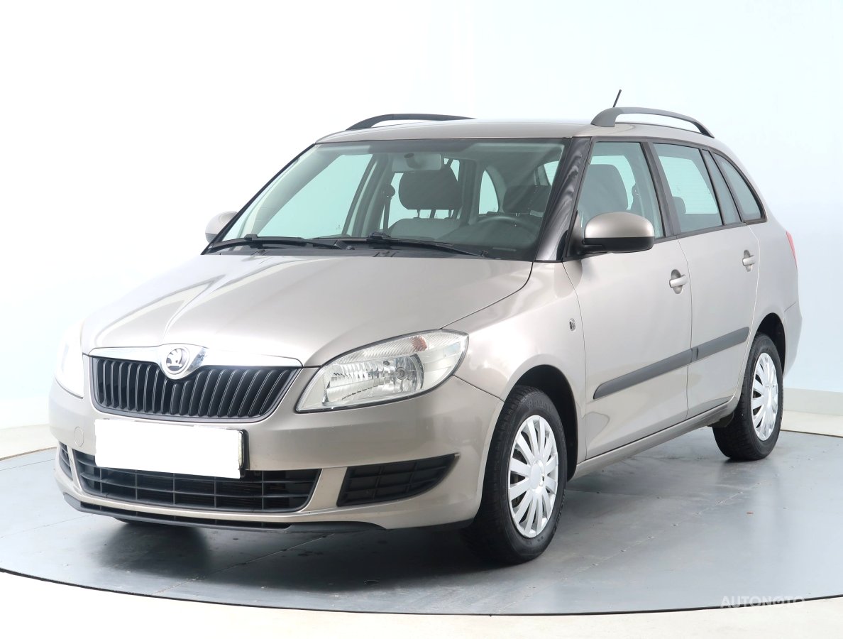 Škoda Fabia, 2014 - pohled č. 3