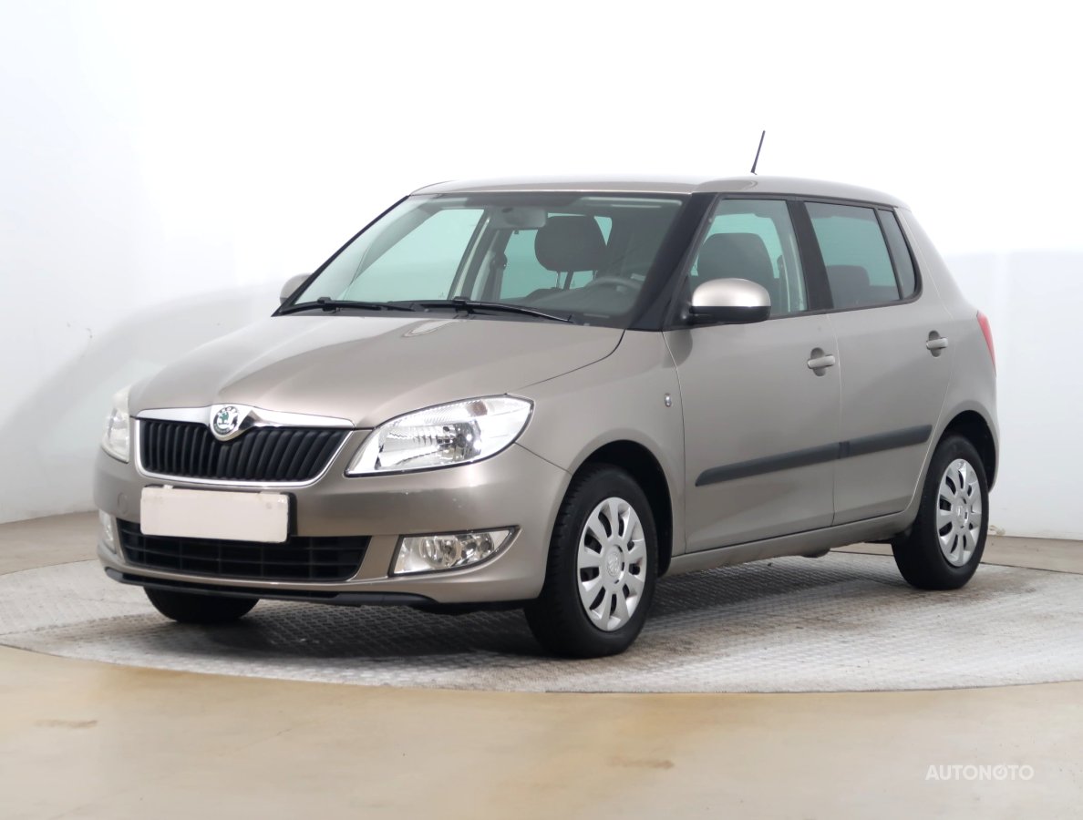 Škoda Fabia, 2012 - pohled č. 3